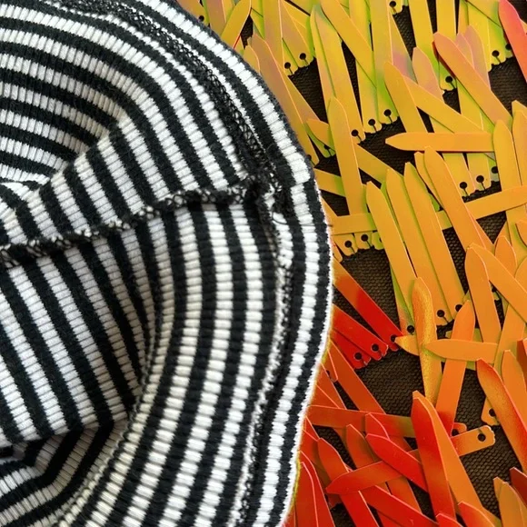 DIVIDED H&M Black & White Striped Baby doll T-Shirt - Picture 9 of 9